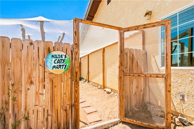 4343 Avalon, Yucca Valley, CA 92284