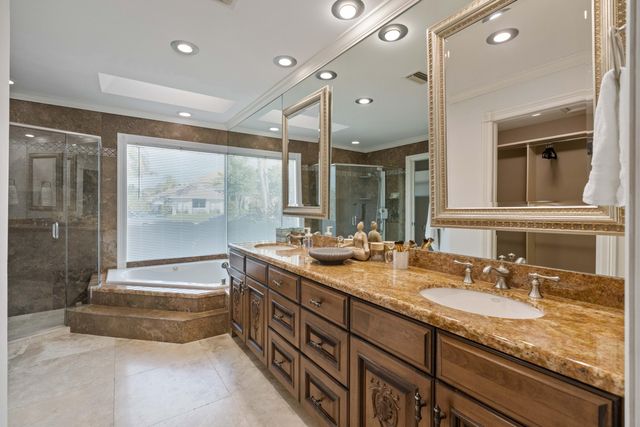 126 Anchorage Drive S, North Palm Beach, FL 33408