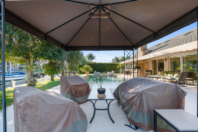 126 Anchorage Drive S, North Palm Beach, FL 33408