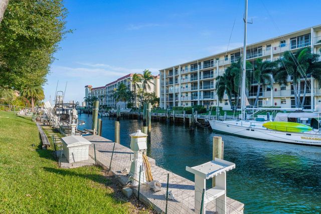 126 Anchorage Drive S, North Palm Beach, FL 33408