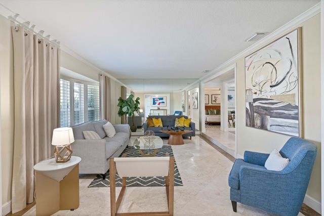 126 Anchorage Drive S, North Palm Beach, FL 33408