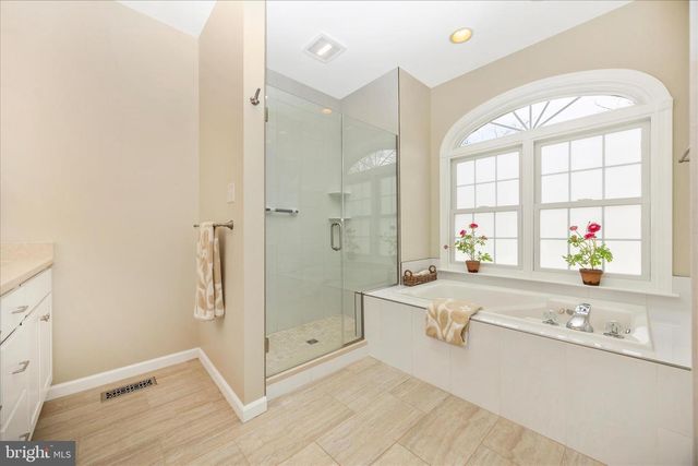 6181 CHALLEDON CIR, Mount Airy, MD 21771