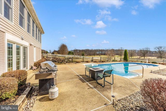 6181 CHALLEDON CIR, Mount Airy, MD 21771