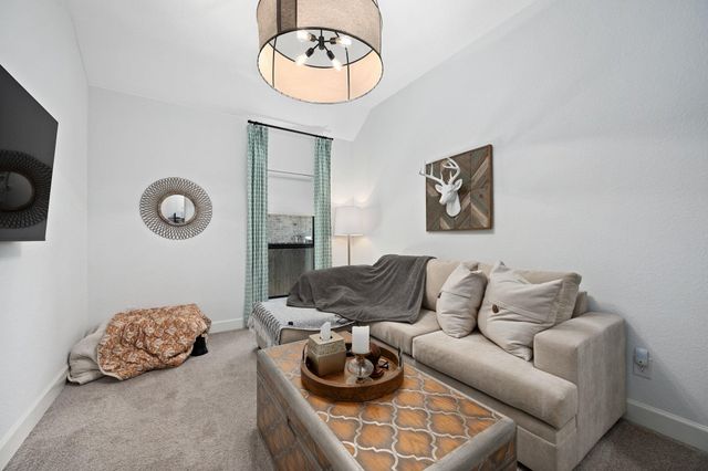 1105 Joe Carson DR, Leander, TX 78641