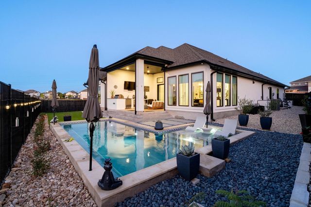 1105 Joe Carson DR, Leander, TX 78641
