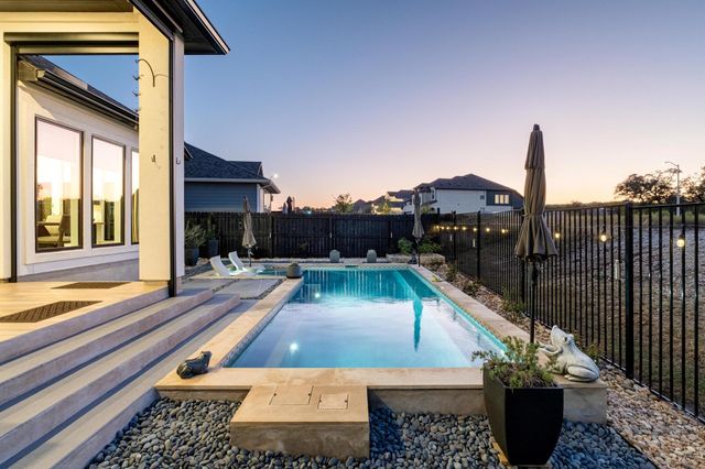 1105 Joe Carson DR, Leander, TX 78641