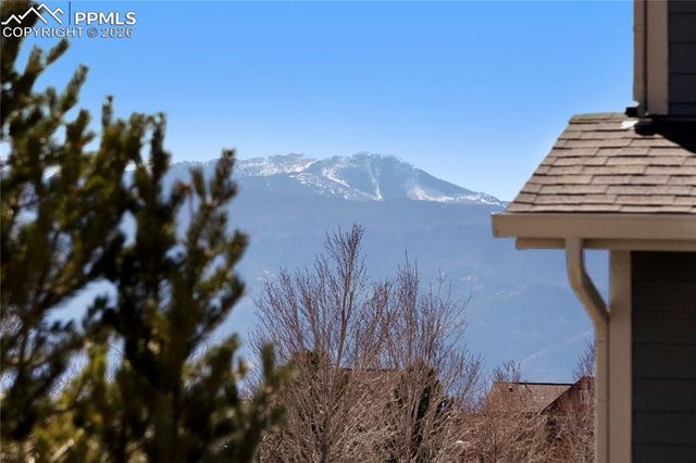 9010 Sky King Drive, Colorado Springs, CO 80924