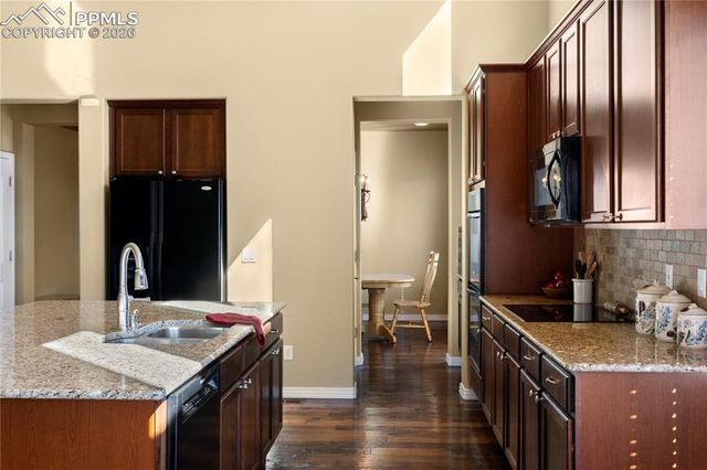 9010 Sky King Drive, Colorado Springs, CO 80924