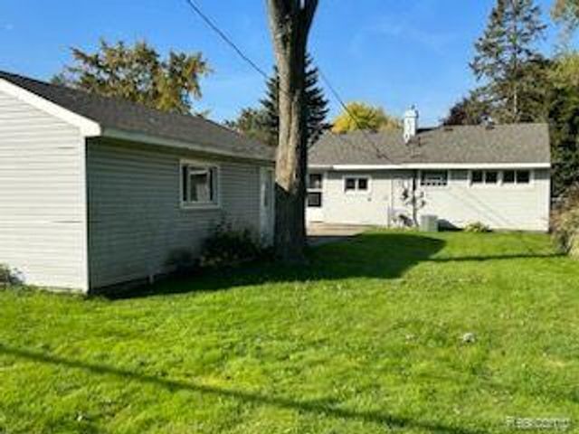 3816 Kent Road, Royal Oak, MI 48073