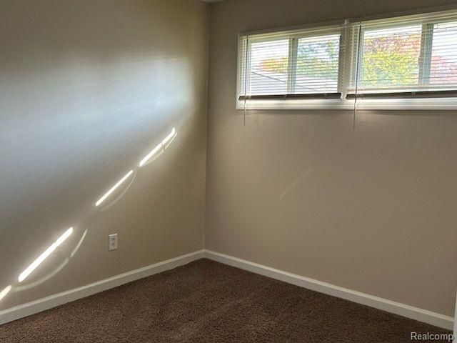 3816 Kent Road, Royal Oak, MI 48073