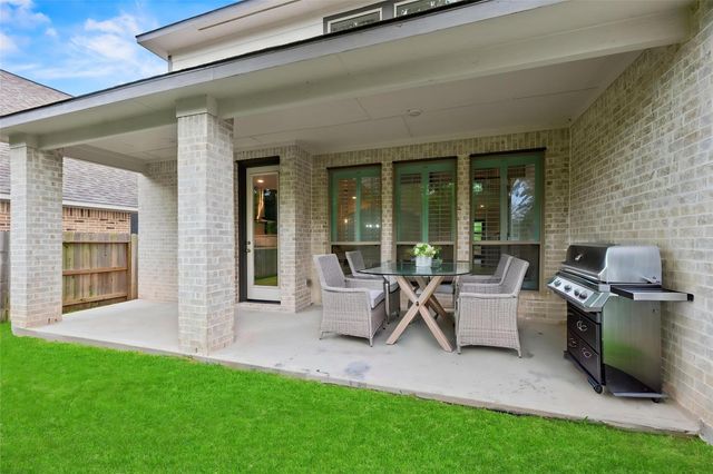 981 Cortez Creek Drive, Conroe, TX 77304