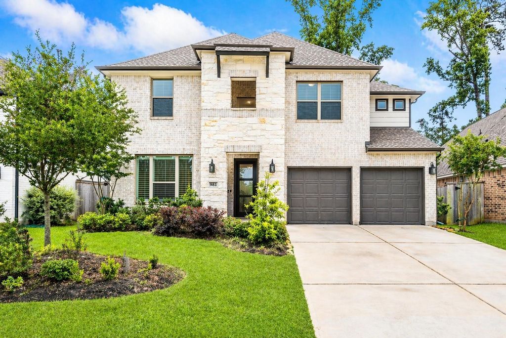 981 Cortez Creek Drive, Conroe, TX 77304