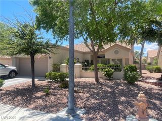 2465 Palmridge Drive, Las Vegas, NV 89134
