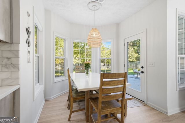 344 Weatherstone Place, Woodstock, GA 30188