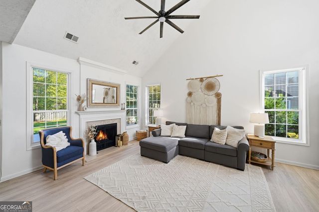 344 Weatherstone Place, Woodstock, GA 30188