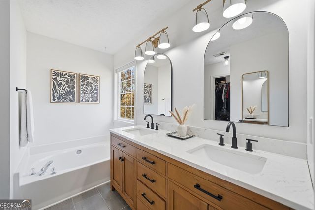 344 Weatherstone Place, Woodstock, GA 30188