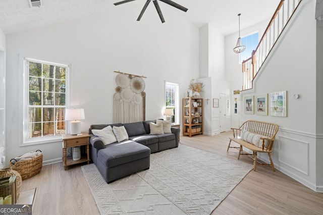 344 Weatherstone Place, Woodstock, GA 30188