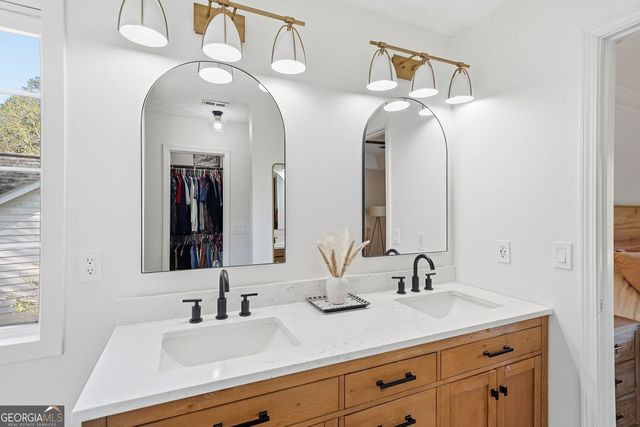 344 Weatherstone Place, Woodstock, GA 30188