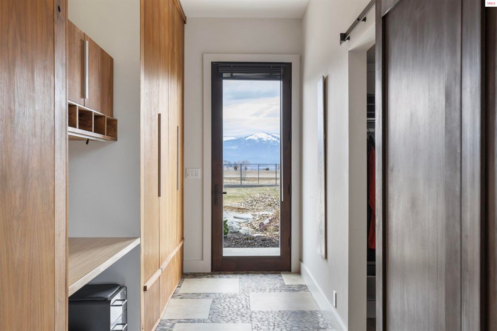 432 Stagecoach Drive, Sagle, ID 83860 photo 9