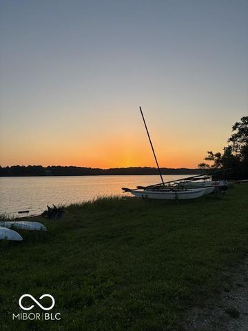 4681 Stansbury Lane, Indianapolis, IN 46254