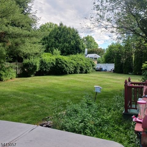 3 Turnburry Rd, Washington Twp., NJ 07882