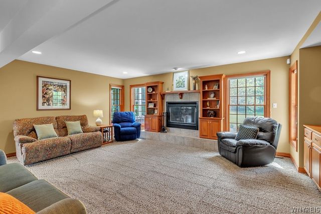 8965 Hickory Meadows Road, Boston, NY 14025