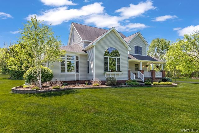 8965 Hickory Meadows Road, Boston, NY 14025
