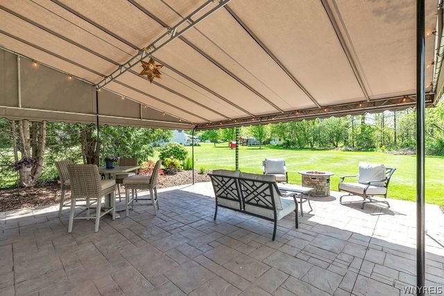8965 Hickory Meadows Road, Boston, NY 14025