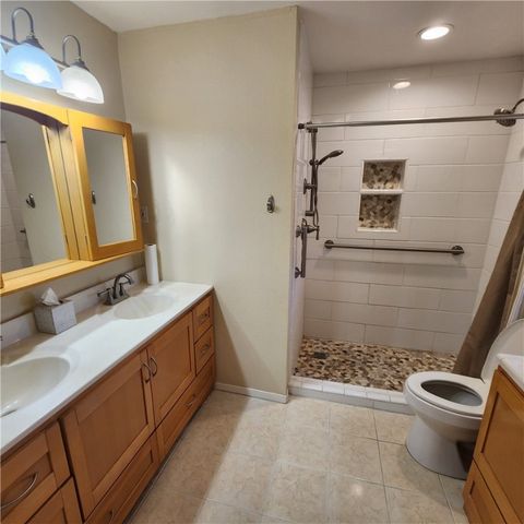 4441 Dolphin Pl, Corpus Christi, TX 78411