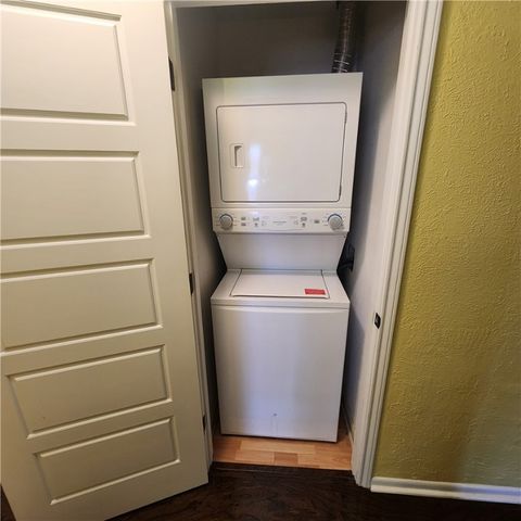 4441 Dolphin Pl, Corpus Christi, TX 78411