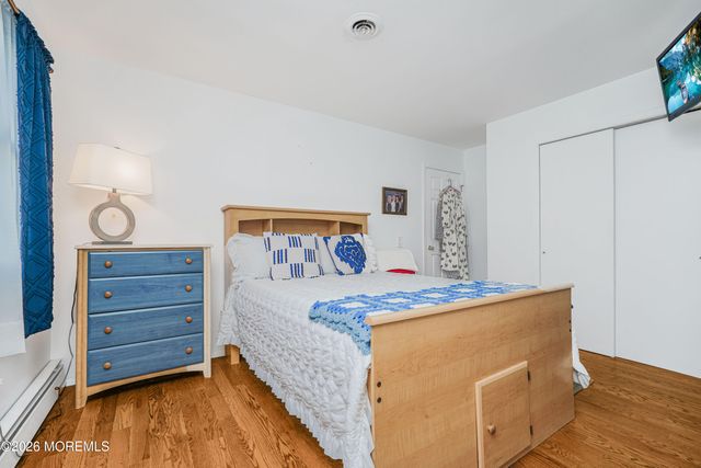 1 Miramar Court, Toms River, NJ 08757