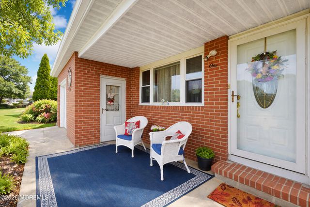 1 Miramar Court, Toms River, NJ 08757