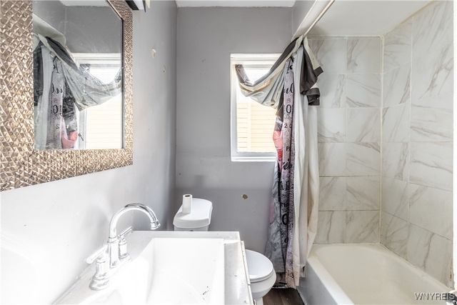 601 Lasalle Avenue, Buffalo, NY 14215