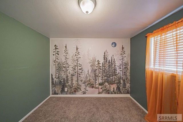 1305 Kearney Street, Idaho Falls, ID 83401