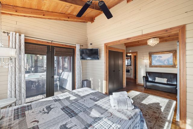 766 Laurel Ridge Drive, Blue Ridge, GA 30513