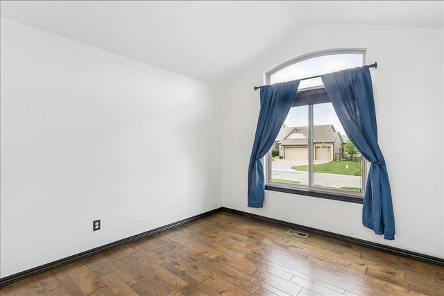 15809 E Boxthorn, Wichita, KS 67228