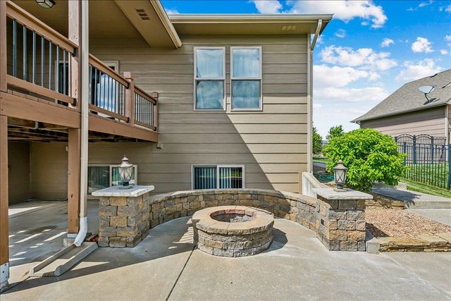 15809 E Boxthorn, Wichita, KS 67228