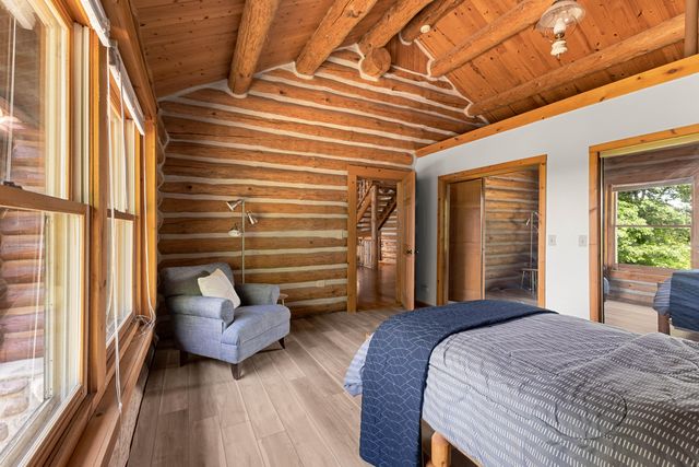 17097 Roosevelt Road, Ferrysburg City, MI 49456