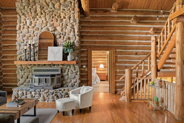 17097 Roosevelt Road, Ferrysburg City, MI 49456