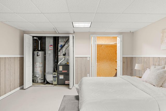 17097 Roosevelt Road, Ferrysburg City, MI 49456
