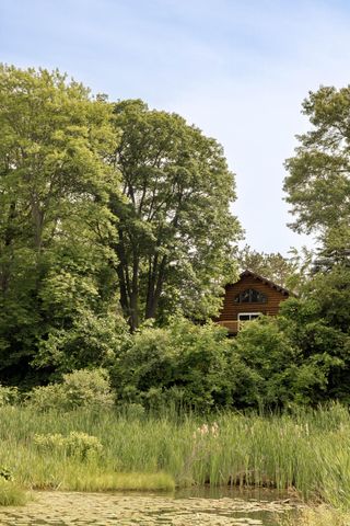 17097 Roosevelt Road, Ferrysburg City, MI 49456