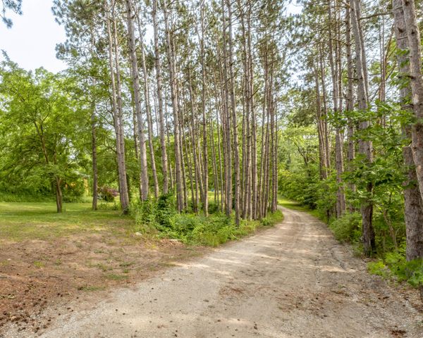 17097 Roosevelt Road, Ferrysburg City, MI 49456