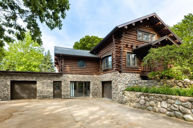 17097 Roosevelt Road, Ferrysburg City, MI 49456