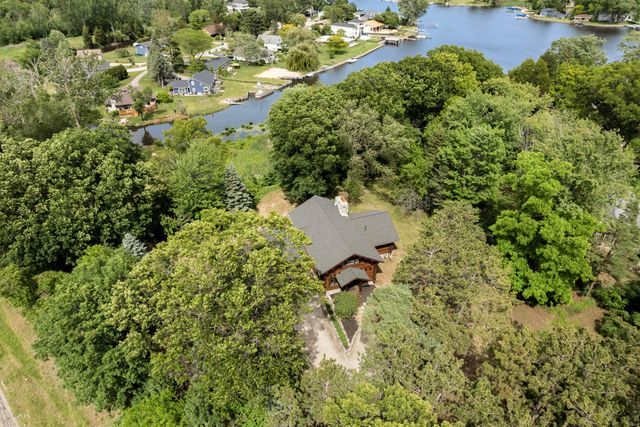 17097 Roosevelt Road, Ferrysburg City, MI 49456