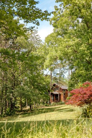 17097 Roosevelt Road, Ferrysburg City, MI 49456