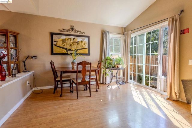 930 Elk Run Ter, Brentwood, CA 94513