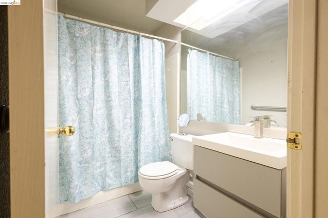930 Elk Run Ter, Brentwood, CA 94513