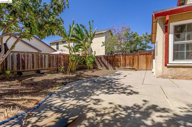 930 Elk Run Ter, Brentwood, CA 94513
