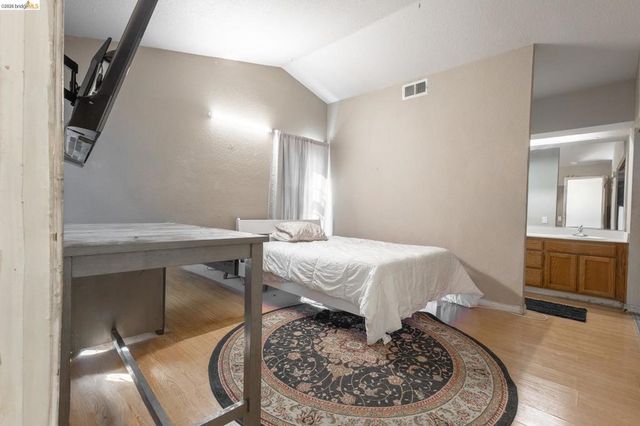 930 Elk Run Ter, Brentwood, CA 94513