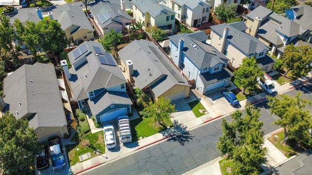 930 Elk Run Ter, Brentwood, CA 94513